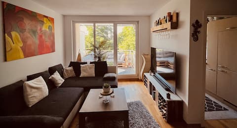 Erfolgreiche Airbnb-Immobilie: Light-flooded apartment in Mittersendling