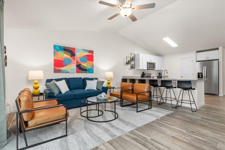 Great Location, Near Town Center, Food, Golf - Port Charlotte, FL