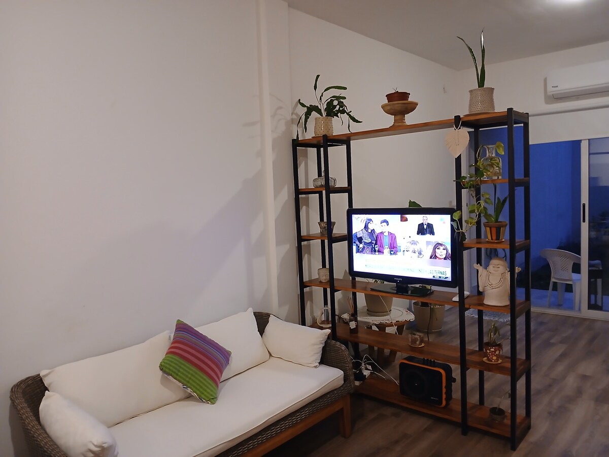 Departamento de 1 dormitorio en Villa Pueyrredón con patio y jardín
