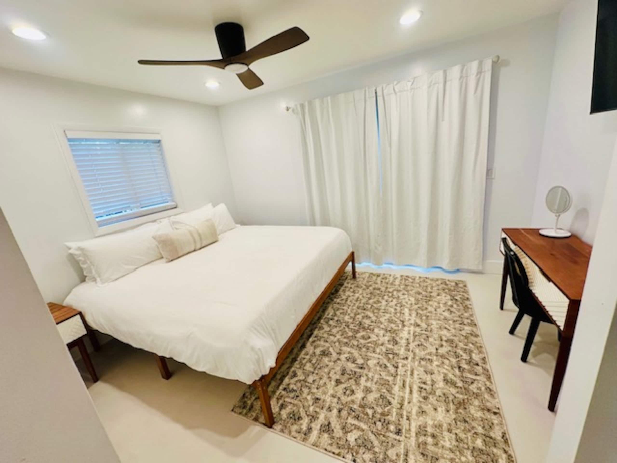 Oceanfront Bliss Pipeline Haven - Photo 12