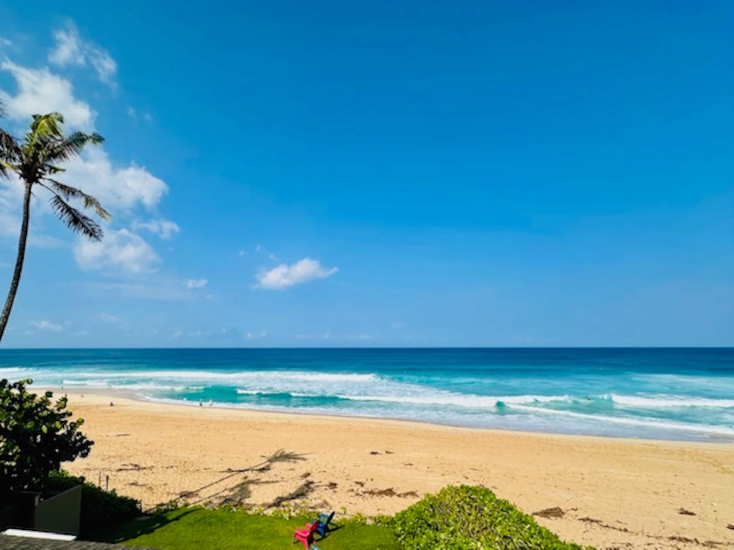 Oceanfront Bliss Pipeline Haven - Photo 36