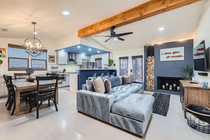 The South ATX stylish Crib 3 bed 2 bath