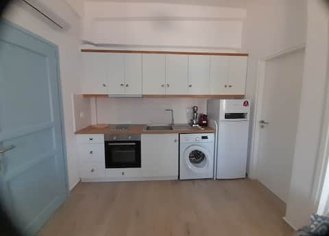 Popular Airbnb listing: pavlos view - sunrise in Δήμος Αμοργού
