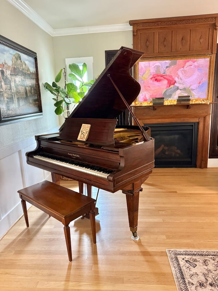 Chateau Magnolia Executive+fabulous Porch+parking - Broadway Park, Turlock