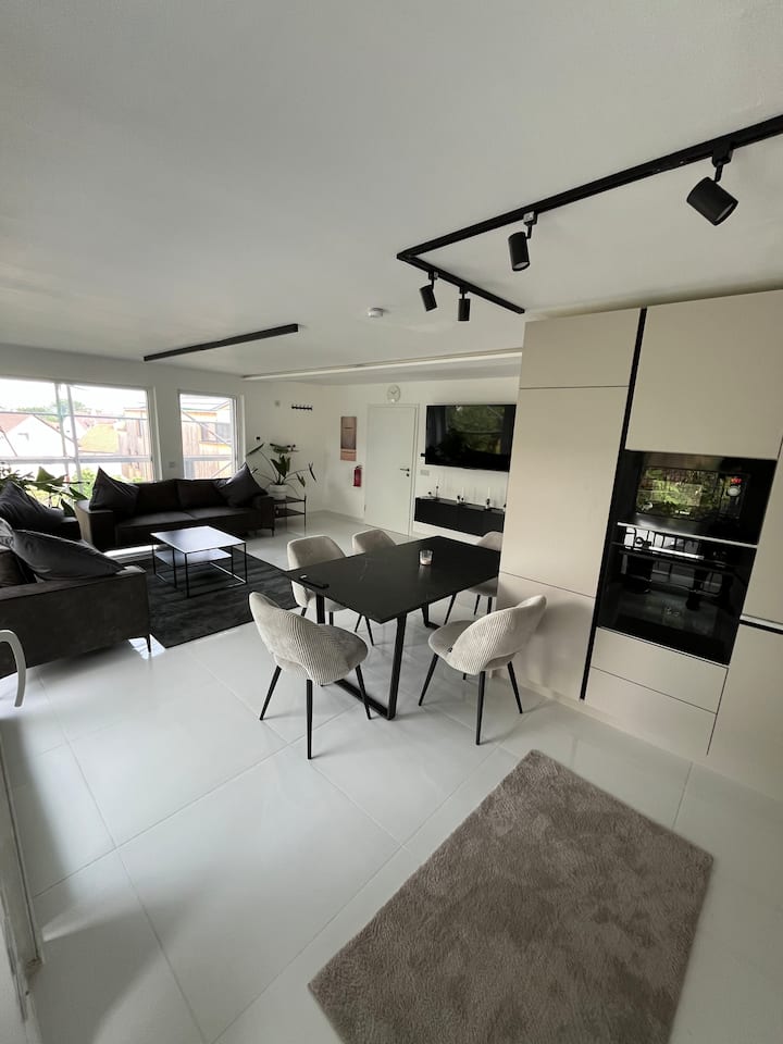 2 modern apartments near the museum