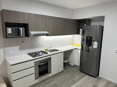 Anuncio de Airbnb popular: Explore BA from cozy apartment en Villa Urquiza