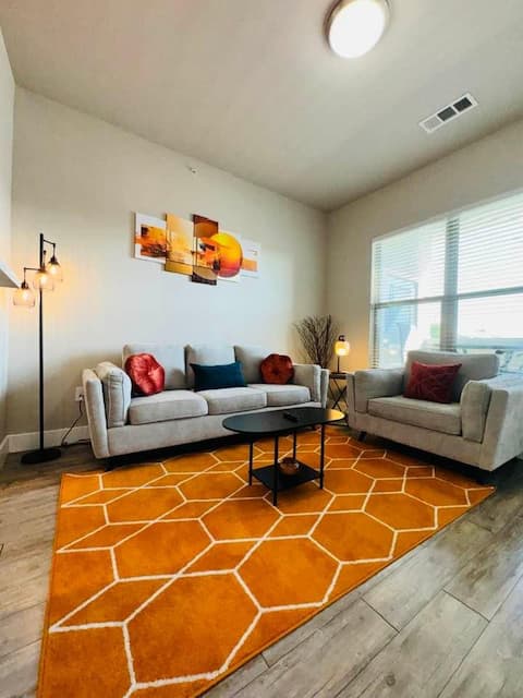 Top Airbnb: In the Heart of Dallas/FREE Parking in Love Field