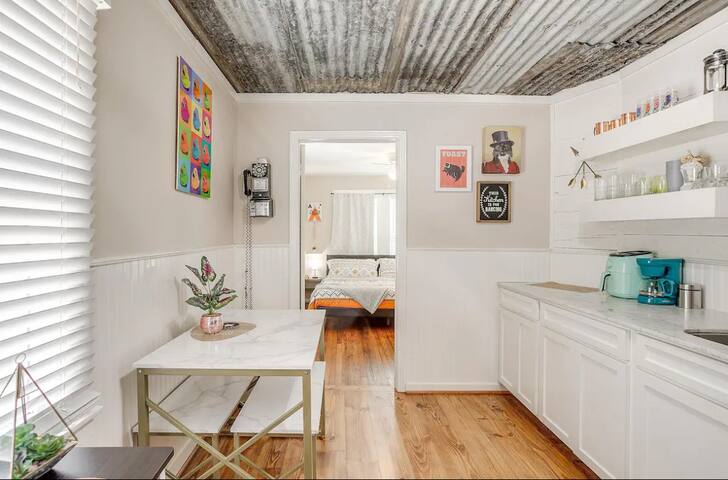 The Whole 4-Plex Sleeps 24 gallery image 4