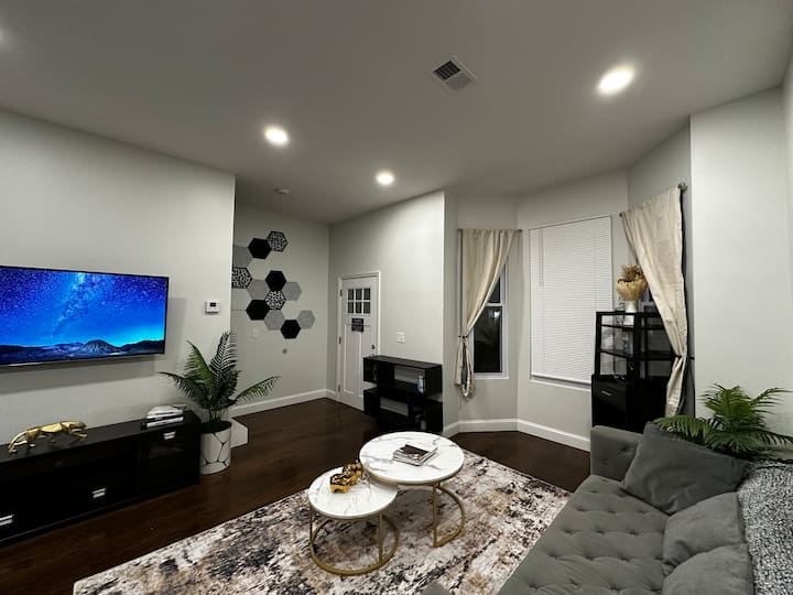Best Roof Top View! Nyc In 20, 3 King Bed, Parking - Jersey City, NJ