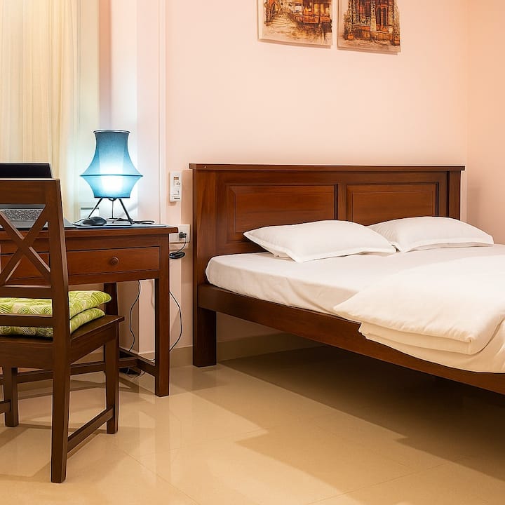 Bedroom 1 image 1
