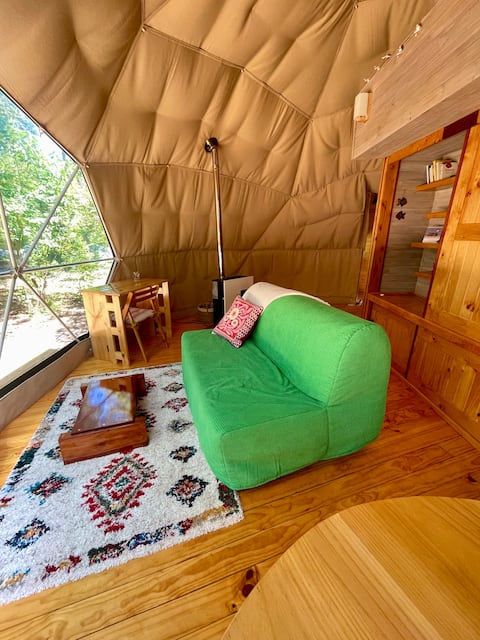 Successful Airbnb property: Alma Domo Forest in Lago Ranco