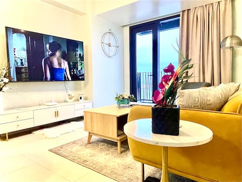 Mandani Bay 2 bedroom  2 Bath Luxury Living