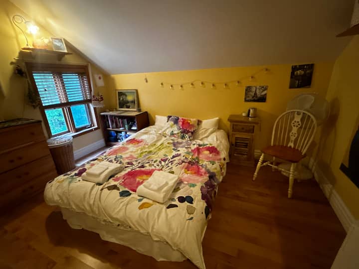 غرفة النوم 2