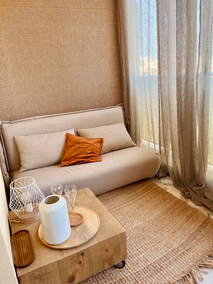 Superbe Studio 
Au Calme Aperçu Mer Avec Terrasse - La Colle-sur-Loup