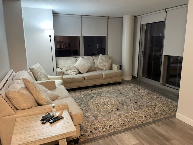 Lakeshore Apartments