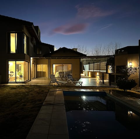 Brand New House in Chacras de Coria Huerto del Sol