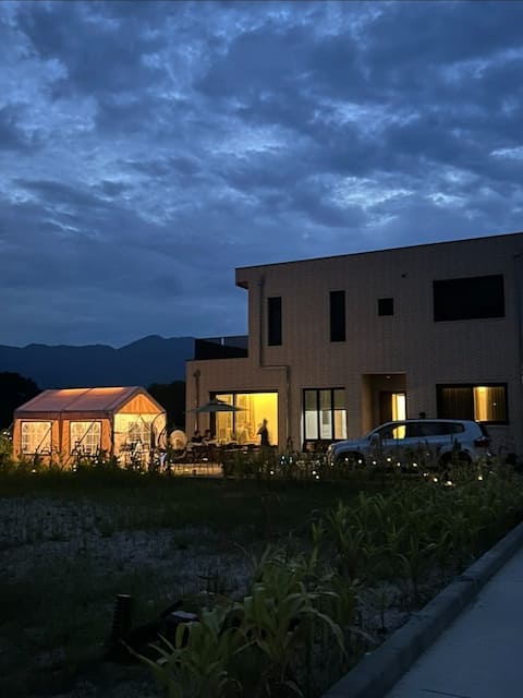 Pocheon City 1,2-story private house 50 pyeong #Baekun Valley #Sanjeong Lake #Family Trip #Jacuzzi #