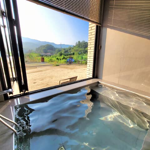 Pocheon-si 1,2 floor private 50 pyeong # Baegun Valley # Sanjeong Lake # Family Trip # Golf Trip # B