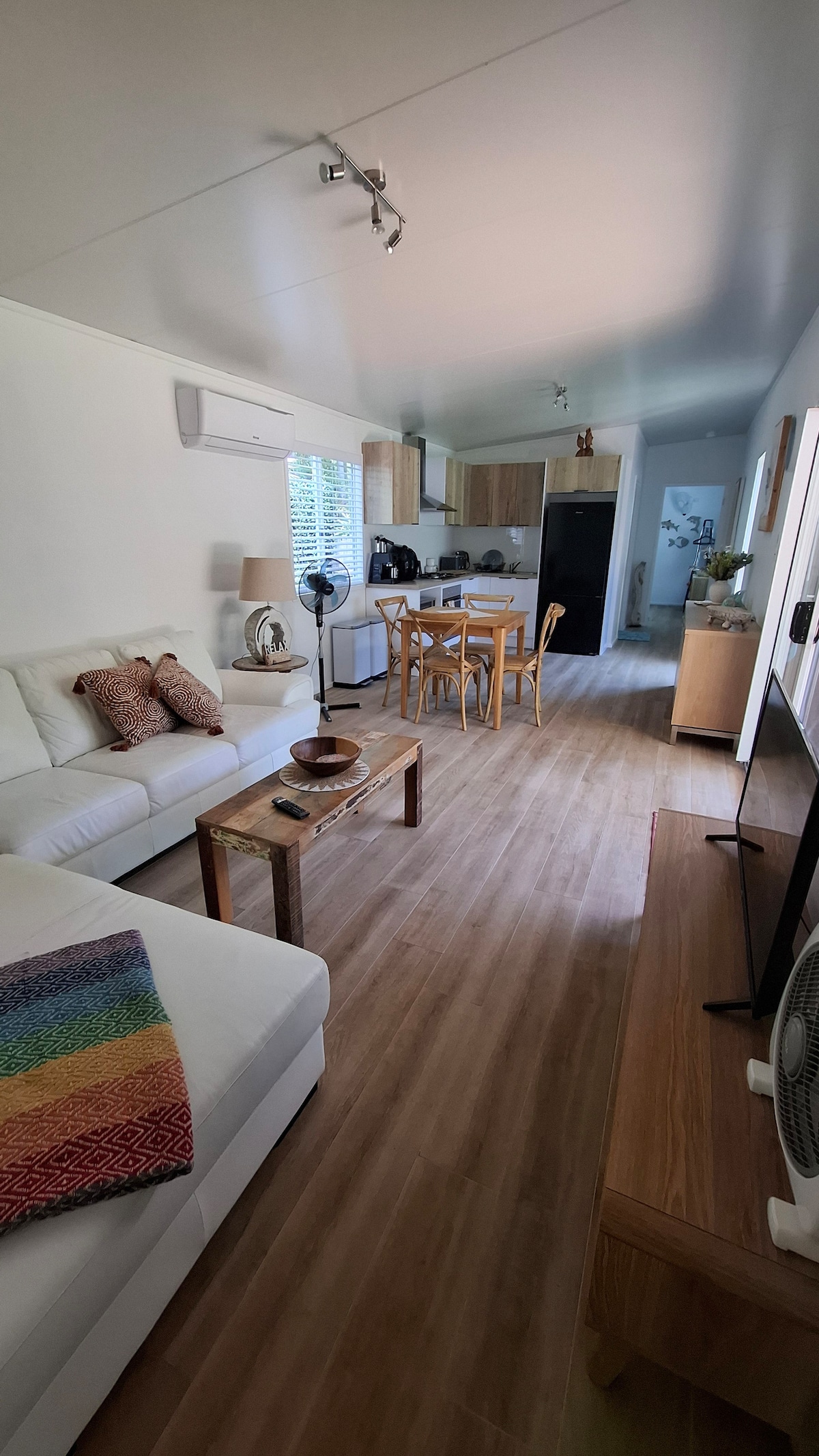 Top Airbnb: Tropical Hideaway cottage in Smiths Lake