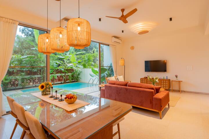 Living room image 9