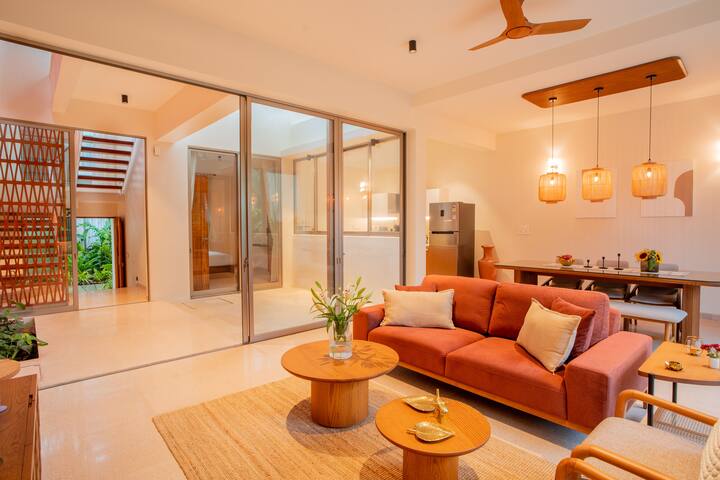Living room image 6