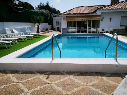 Spacious villa chalet near Seville