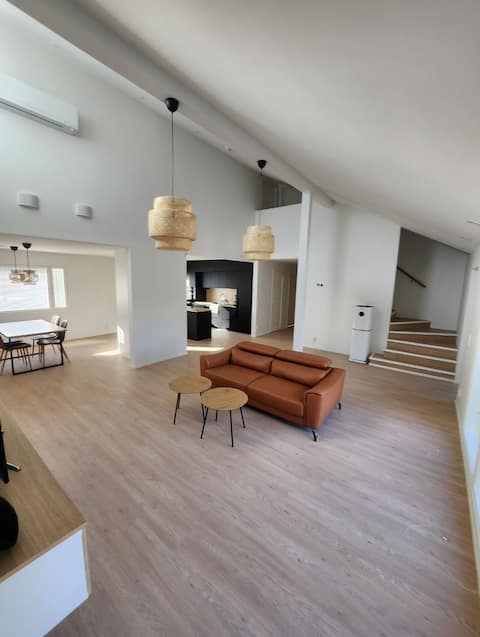 Cozy and Quiet villa (WiFi)