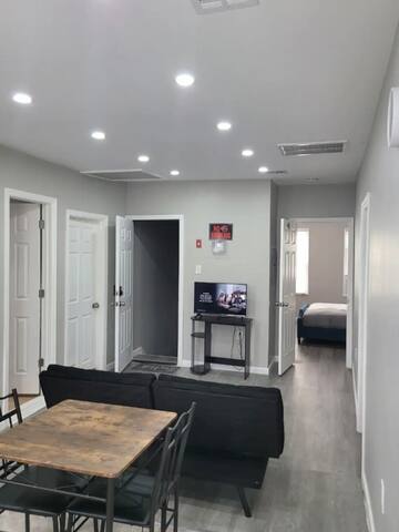 #3Urban Haven 3-Bdrm & 2-Bthrm gallery image 2