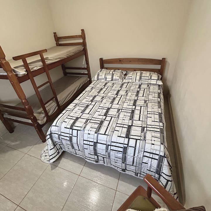 Schlafzimmer 3