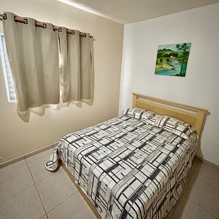 Schlafzimmer 2