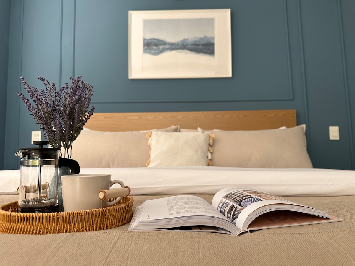 Hotel-quality linens