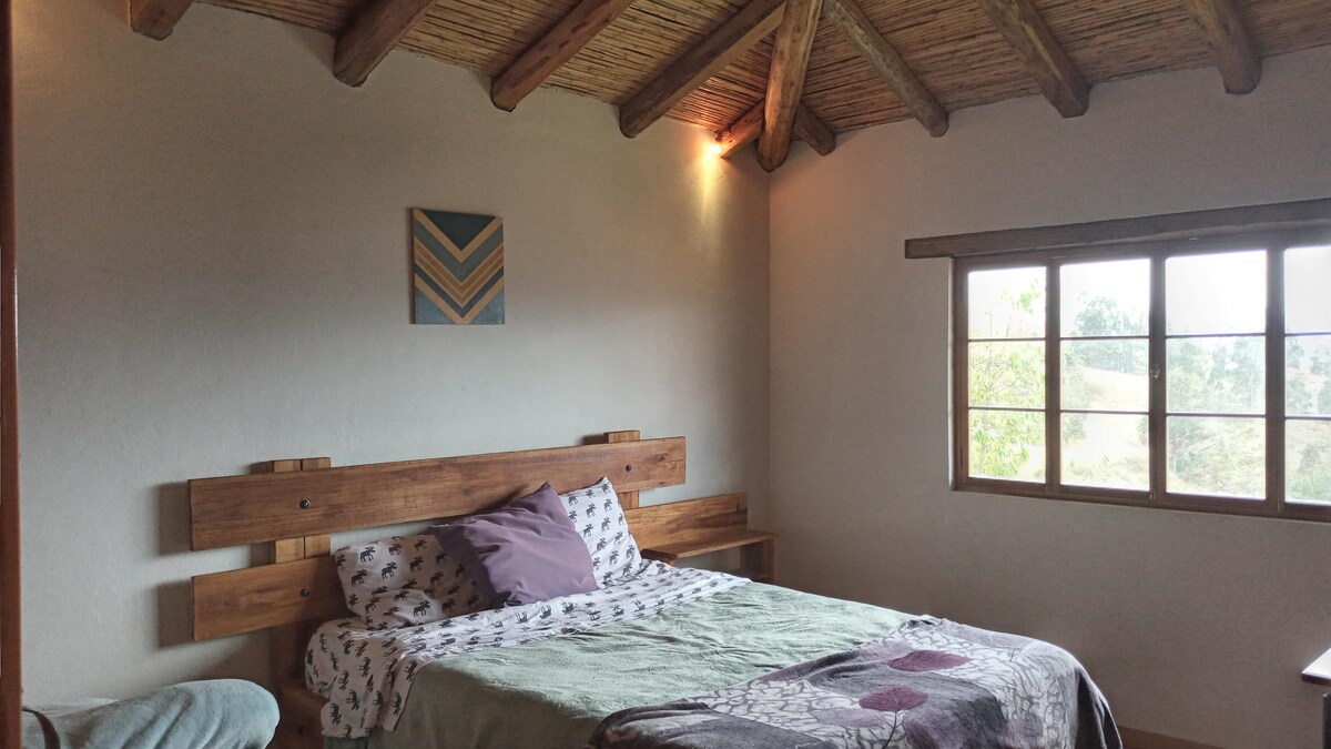 საძინებელი 1