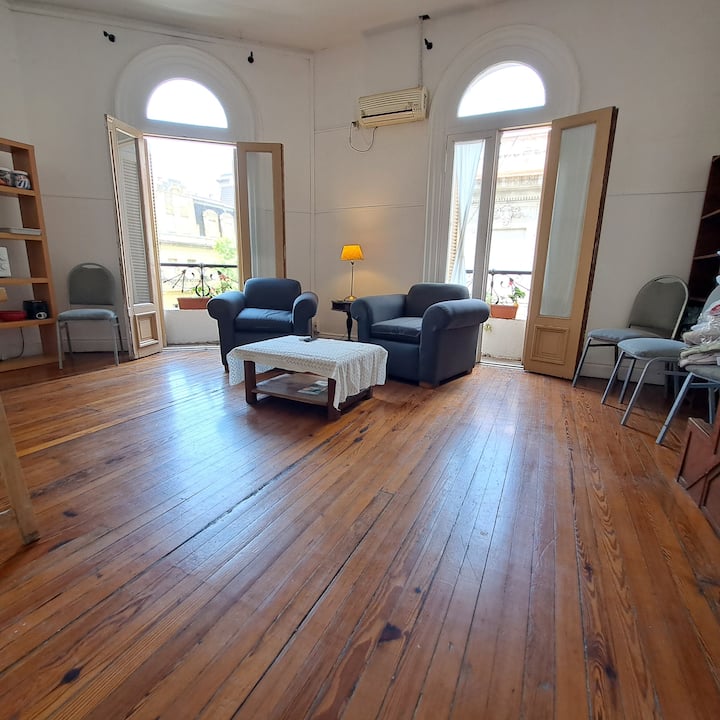 Apartamento com 4 quartos em Monserrat