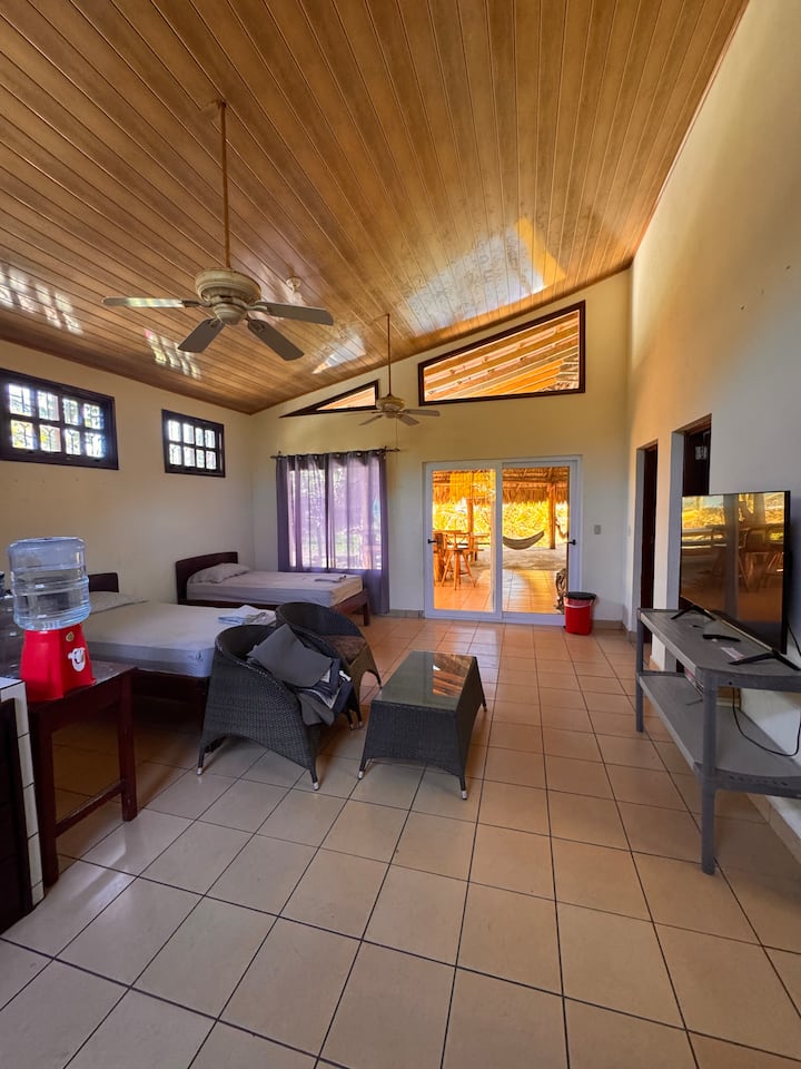 Rancho Las Olas - Nicaragua