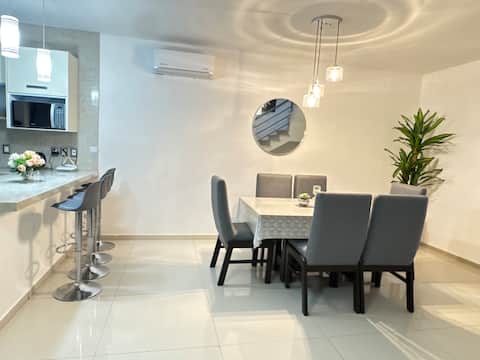 Beautiful Private House in Las Brisas