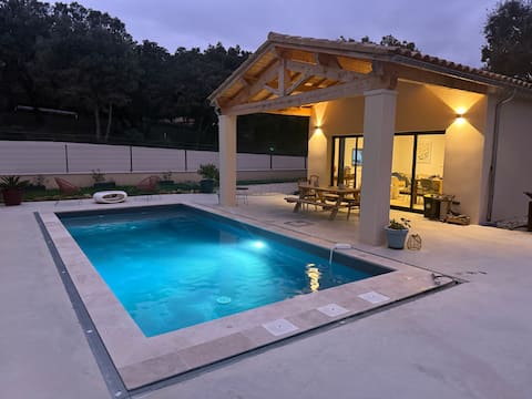 Private house with pool in Drome provençale