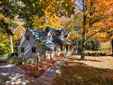 Luxury Vineyard Estate Great for Groups