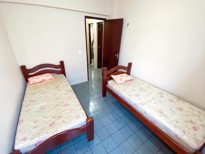 Dhomë gjumi 2