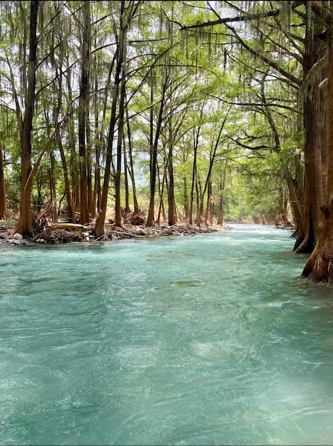 Riverside Allende Cabin (1)