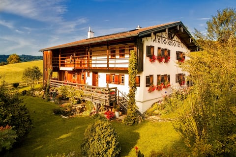 Rocky Docky Country Estate – Holiday home for up to 10 people
