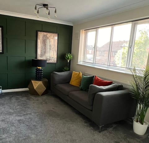 Stylish one bedroom apartment, great location