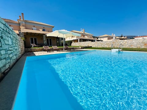 Villa Onar Nafpaktos with private pool