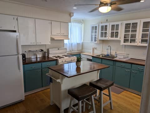 Whole house with private yard on quiet street