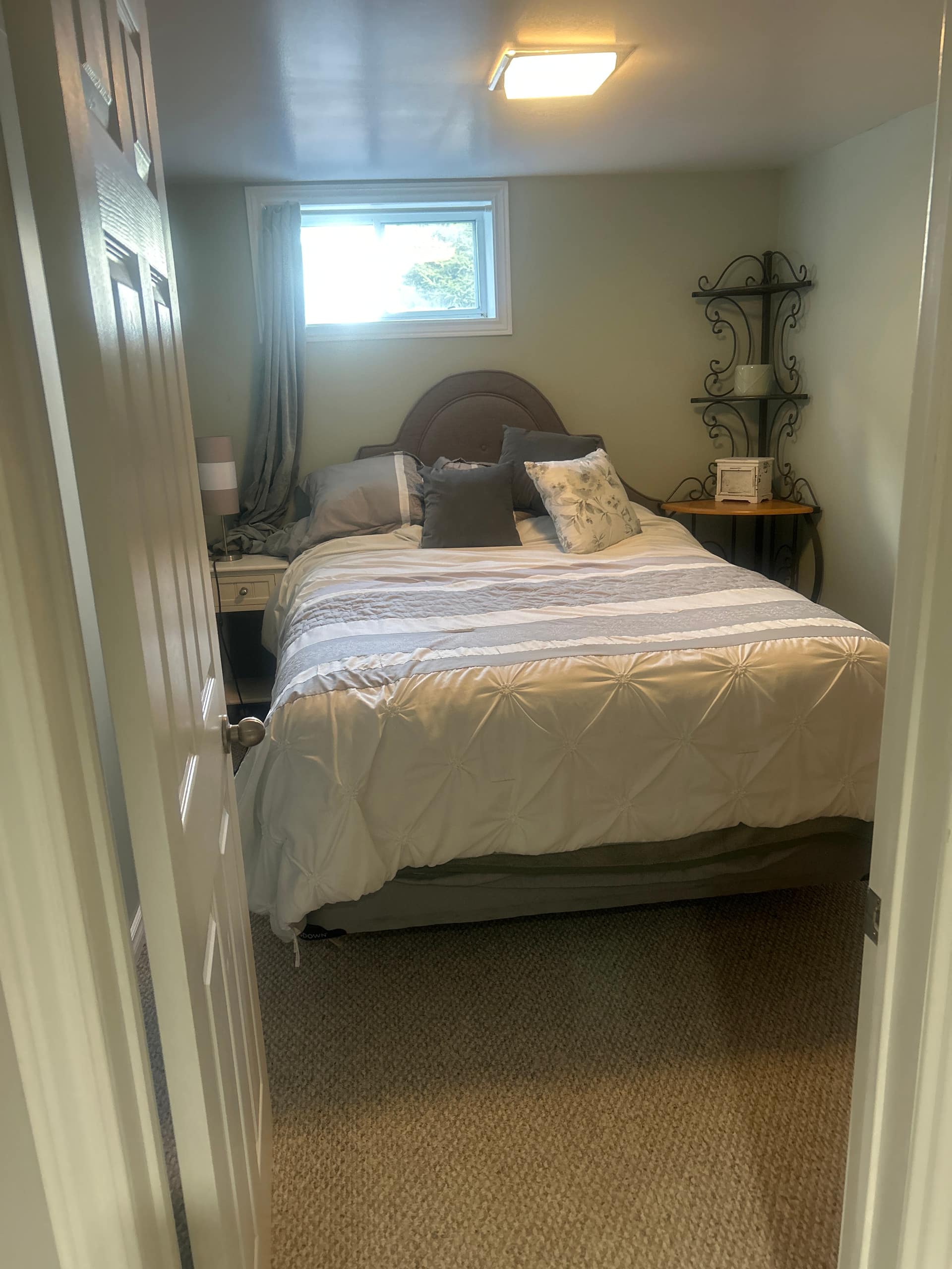 Cozy basement rental.