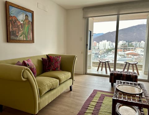 Top Airbnb: Green at height - Downtown Salta - garage in Salta