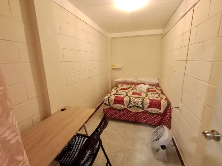 საძინებელი 1