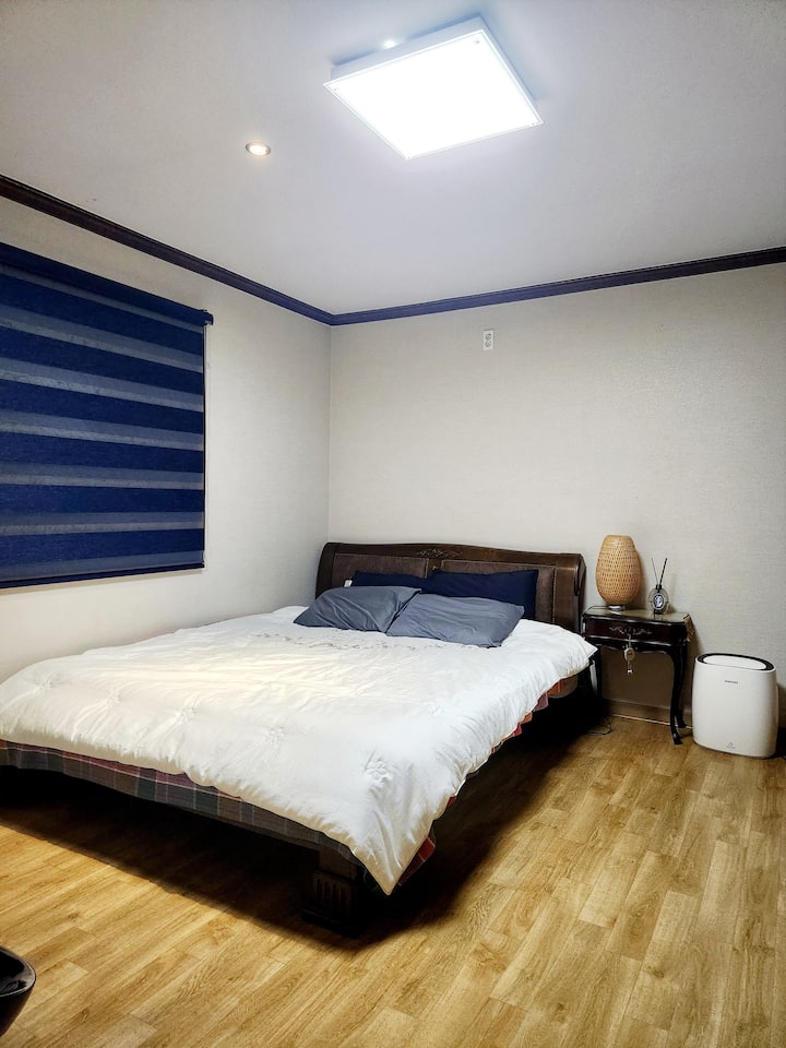 غرفة النوم 1