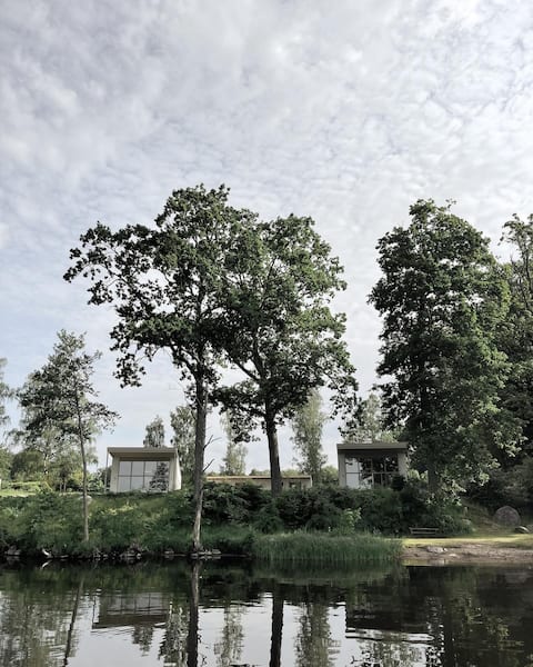 Lake villa with magical view!