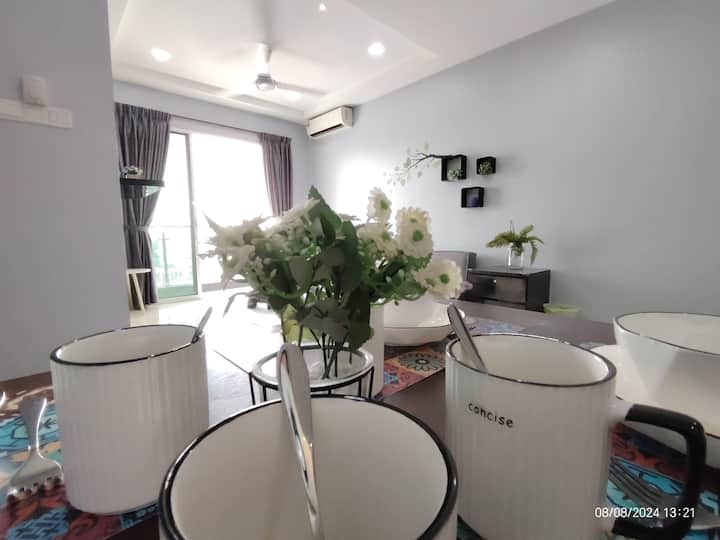 806-5 Mins To Ciq Sea View 2bedroom Apartment - Yishun