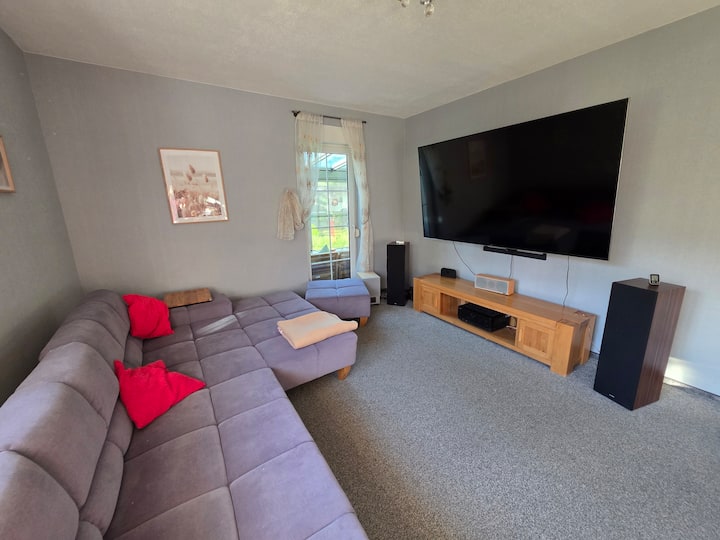 Ruhige Wohnung Mit Wintergarten In Cottbus - Cottbus